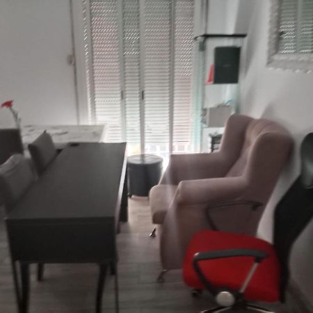 Habitación privada Tarragona con cocina salón y terraza piso compartido Exterior foto